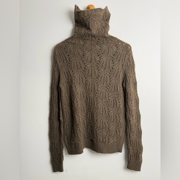 Ralph Lauren Sweaters - Ralph Lauren purple label cashmere cable knit turtleneck Sweater